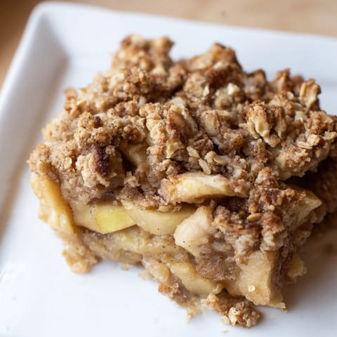 Rustic Apple Cinnamon Crumb