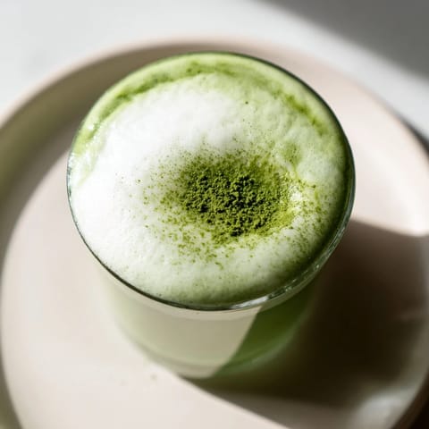 Creamy Matcha Latte Foam